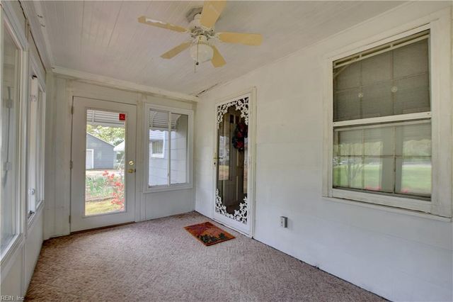 3904 Wyatt DR, Portsmouth, VA 23703