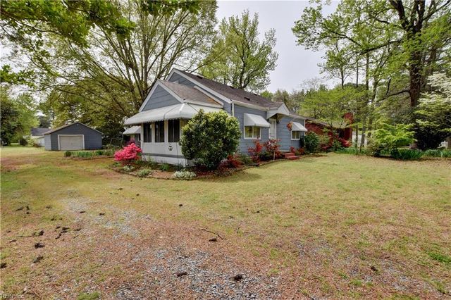 3904 Wyatt DR, Portsmouth, VA 23703