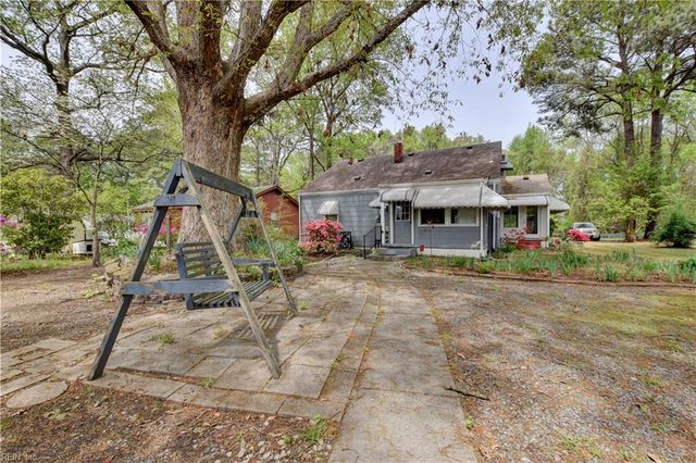 3904 Wyatt DR, Portsmouth, VA 23703