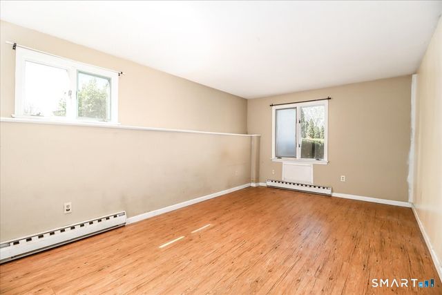 136 Deer Hill Avenue B12, Danbury, CT 06810