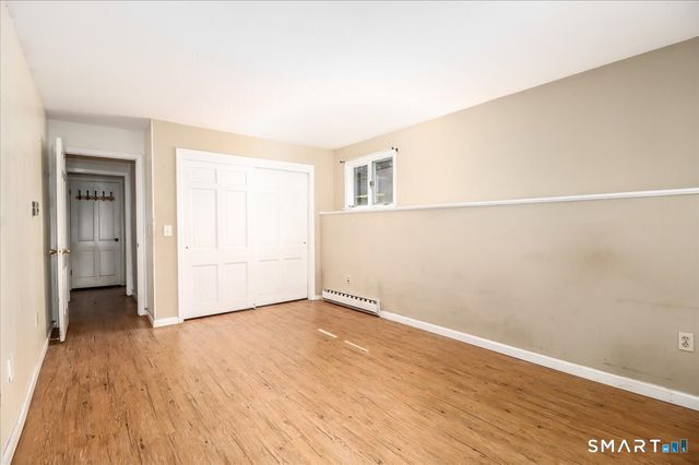 136 Deer Hill Avenue B12, Danbury, CT 06810
