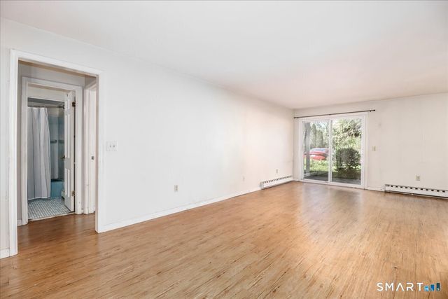 136 Deer Hill Avenue B12, Danbury, CT 06810