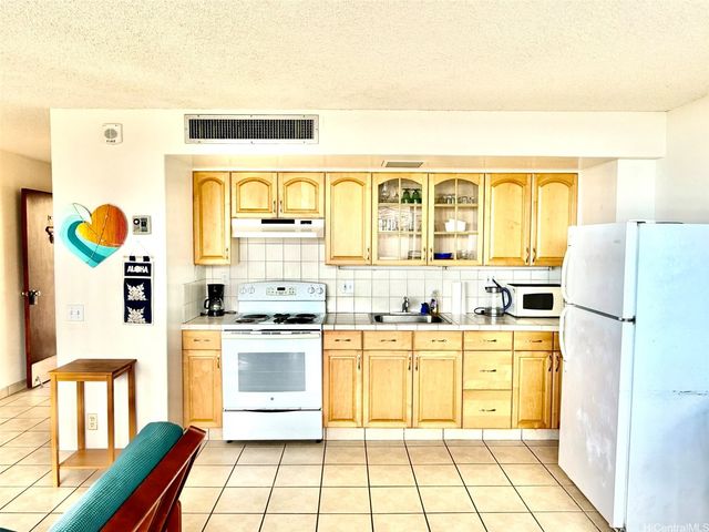 84-680 Kili Drive C1609, Waianae, HI 96792