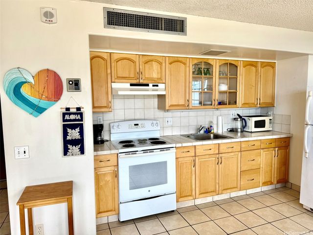 84-680 Kili Drive C1609, Waianae, HI 96792