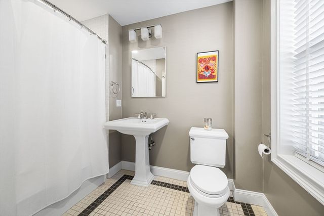 59 Rutland St 3, Boston, MA 02118