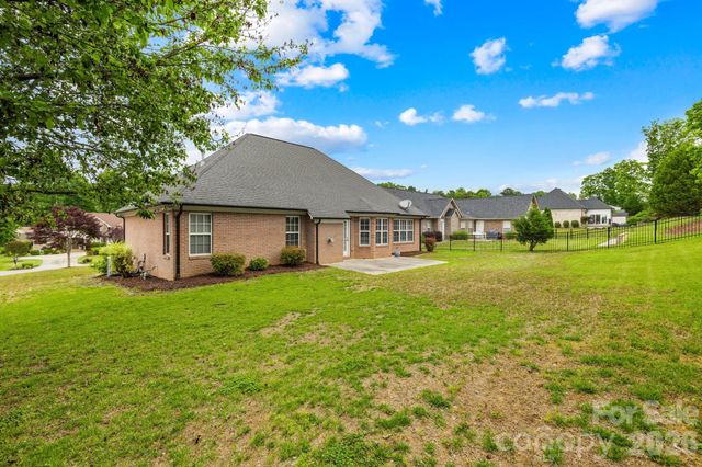 328 River Birch Circle, Mooresville, NC 28115