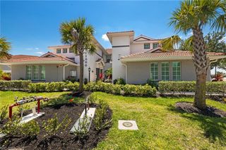 12000 Santaluz DR # 202, Fort Myers, FL 33913
