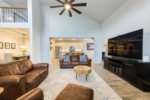 5439 Rustic Ruby Drive, Brookshire, TX 77423