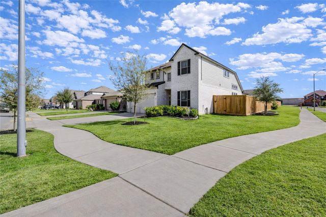 5439 Rustic Ruby Drive, Brookshire, TX 77423