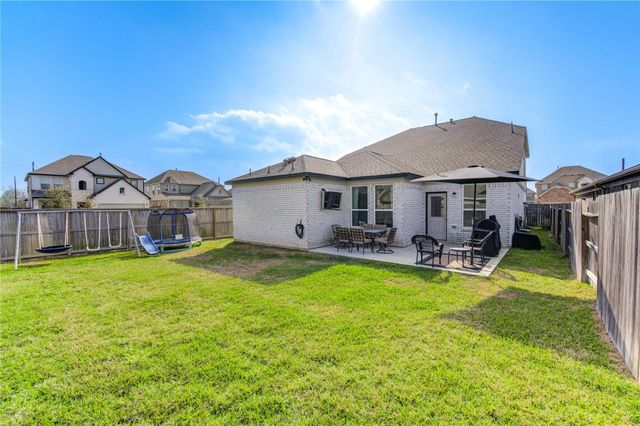 5439 Rustic Ruby Drive, Brookshire, TX 77423