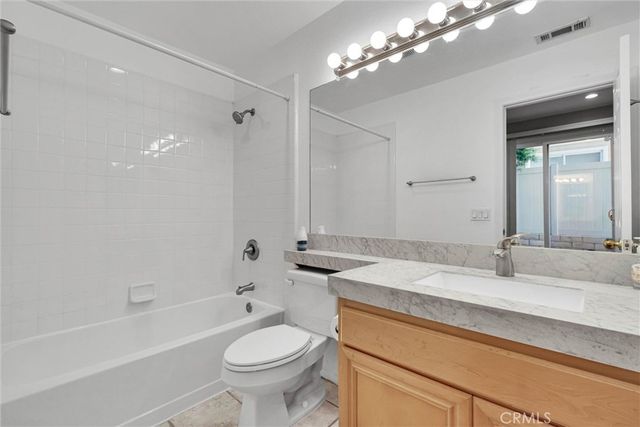 1864 Torrance, Torrance, CA 90501