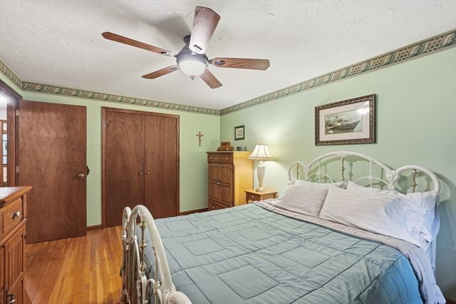 46 Prospect St, Rutland, MA 01543