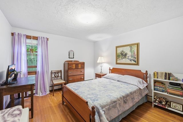 46 Prospect St, Rutland, MA 01543