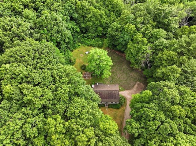 46 Prospect St, Rutland, MA 01543