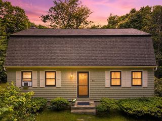 46 Prospect St, Rutland, MA 01543