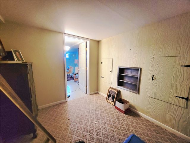 2609 FRONTENAC Drive, Erie, PA 16511