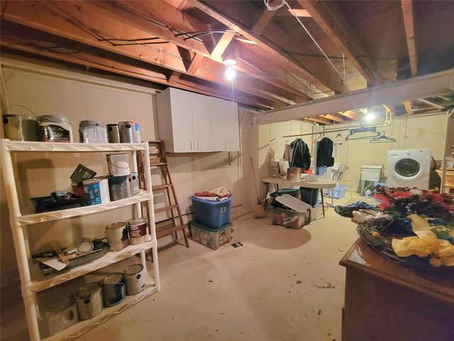 2609 FRONTENAC Drive, Erie, PA 16511