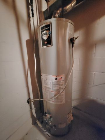 2609 FRONTENAC Drive, Erie, PA 16511