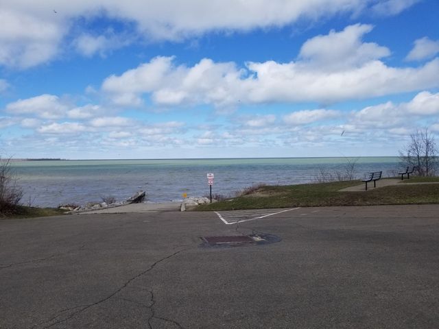 2609 FRONTENAC Drive, Erie, PA 16511