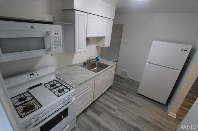2437 Shannon, Jennings, MO 63136