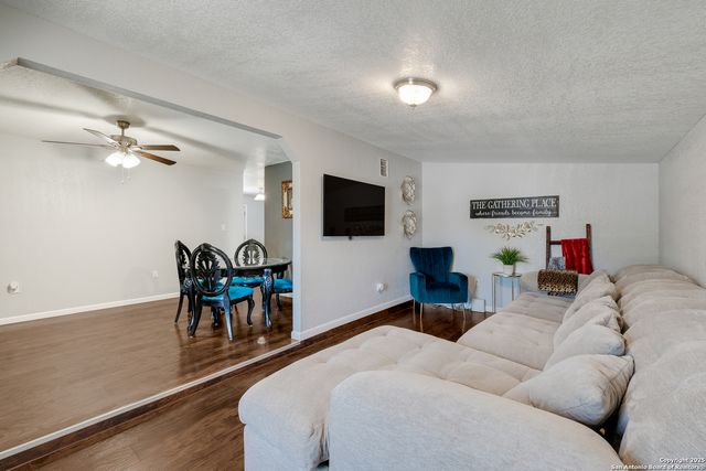 147 Kilkenney, San Antonio, TX 78227
