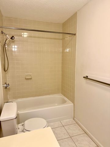 314 Riverside Avenue 304, Medford, MA 02155