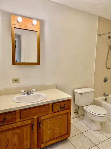 314 Riverside Avenue 304, Medford, MA 02155