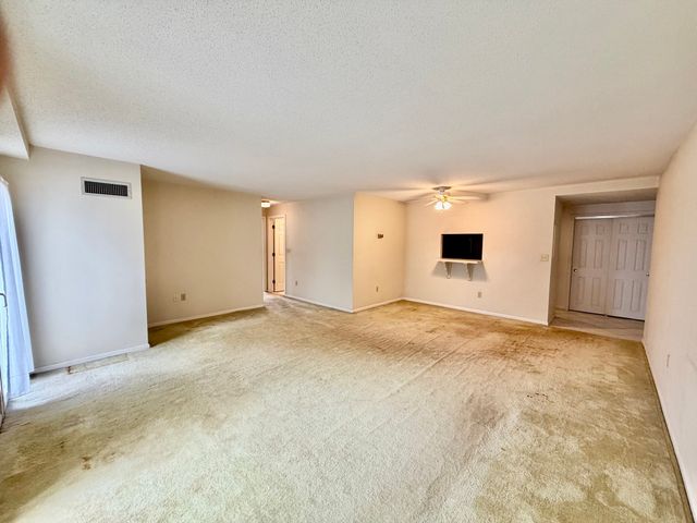 314 Riverside Avenue 304, Medford, MA 02155