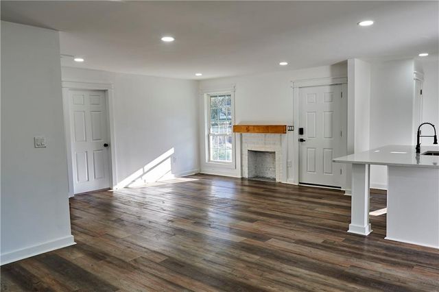 3349 Calhoun NE Road, Rome, GA 30161