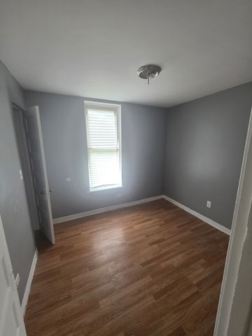 124 E 110th Street, Chicago, IL 60628
