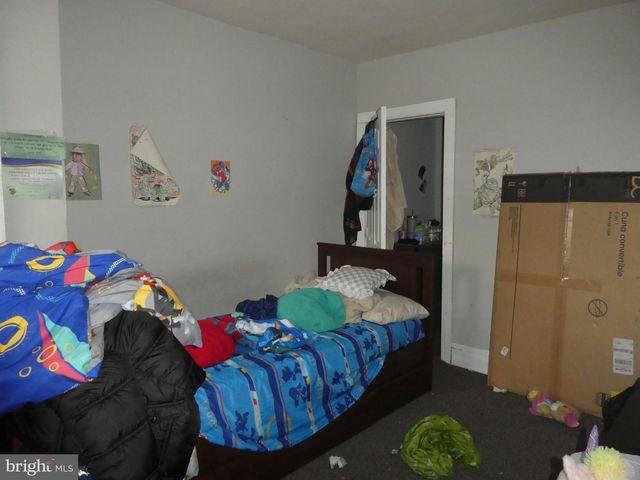 2070 BELLMORE AVE, Philadelphia, PA 19134