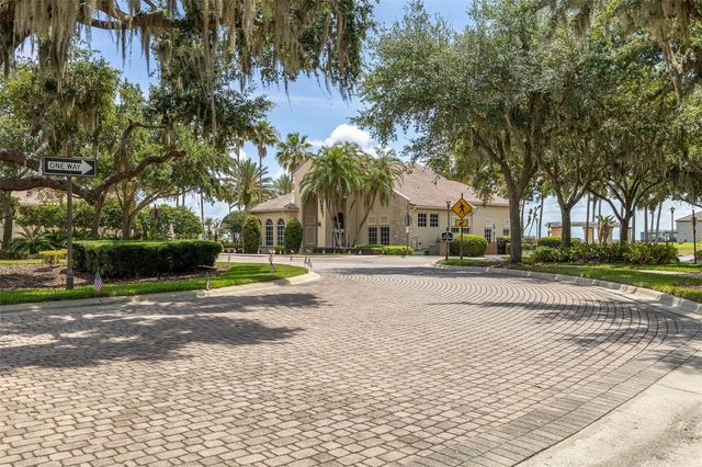 3910 REDFIN PLACE, Kissimmee, FL 34746