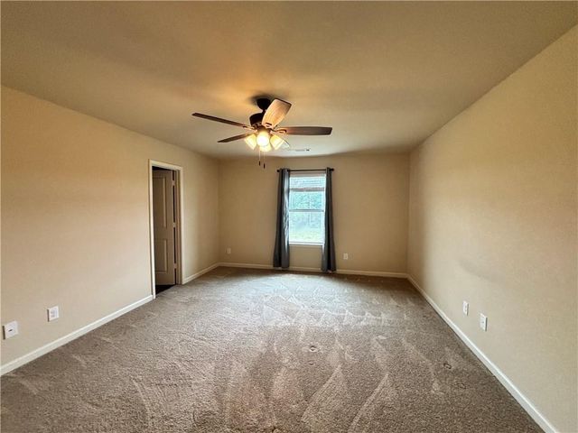 160 Innis Brook Circle, Cartersville, GA 30120