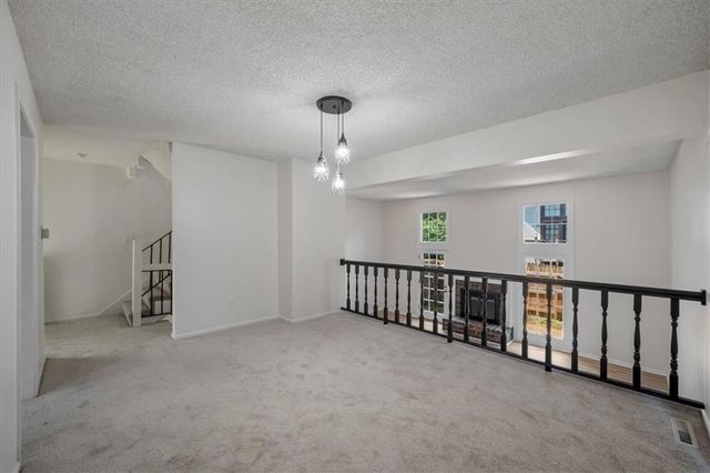 10130 Locust Street, Kansas City, MO 64131