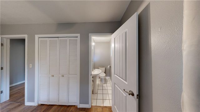 146 Rogers Circle Drive, Springdale, AR 72764