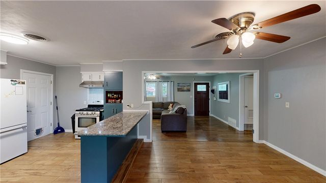 146 Rogers Circle Drive, Springdale, AR 72764