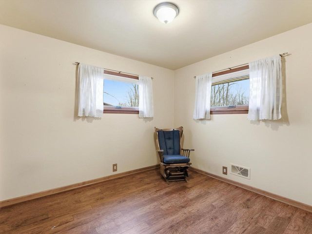 1402 N 21st STREET, Manitowoc, WI 54220