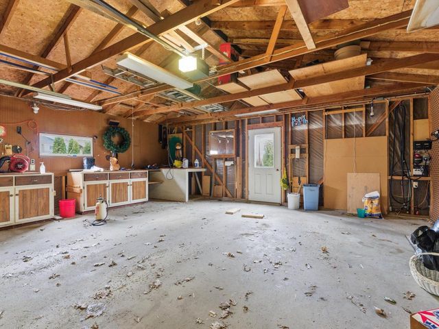 1402 N 21st STREET, Manitowoc, WI 54220