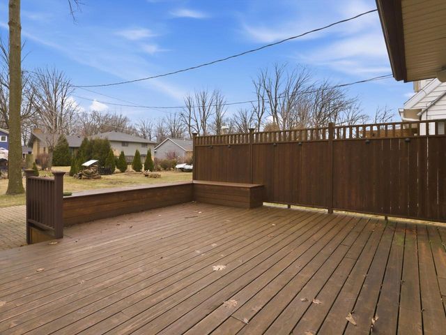 1402 N 21st STREET, Manitowoc, WI 54220