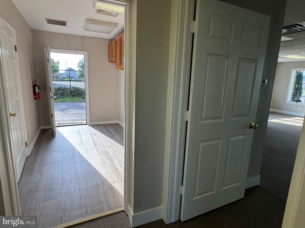45 W LANDIS AVE, VINELAND, NJ 08360 — photo 5