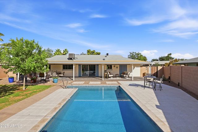 1142 W VERMONT Avenue, Phoenix, AZ 85013