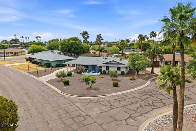 1142 W VERMONT Avenue, Phoenix, AZ 85013