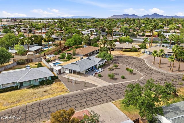 1142 W VERMONT Avenue, Phoenix, AZ 85013