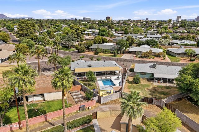 1142 W VERMONT Avenue, Phoenix, AZ 85013