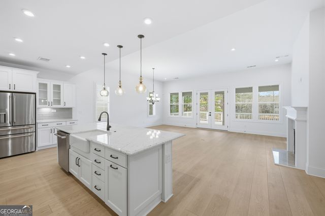 385 Huron Lane, Hoschton, GA 30548