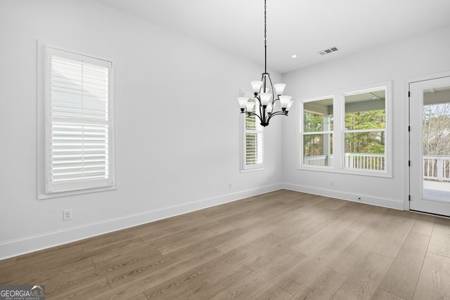 385 Huron Lane, Hoschton, GA 30548