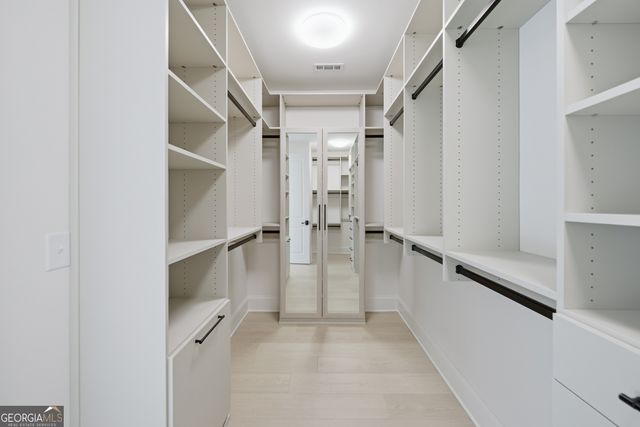 385 Huron Lane, Hoschton, GA 30548