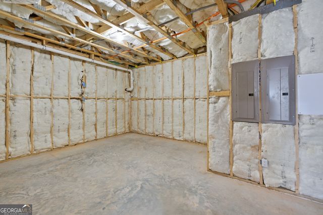 385 Huron Lane, Hoschton, GA 30548