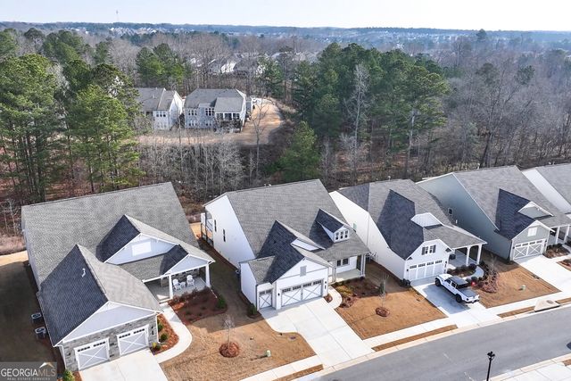 385 Huron Lane, Hoschton, GA 30548