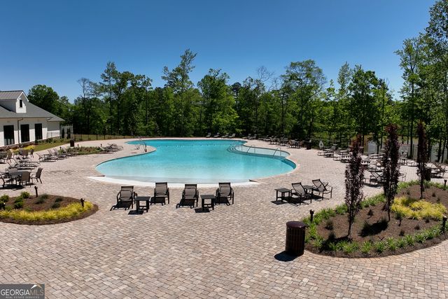 385 Huron Lane, Hoschton, GA 30548